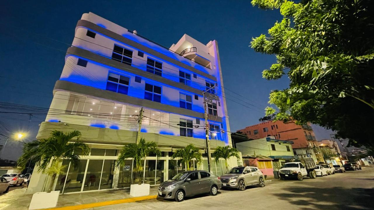 Winday Hotel - Cerca 5A Avenida Плая-дель-Кармен Экстерьер фото
